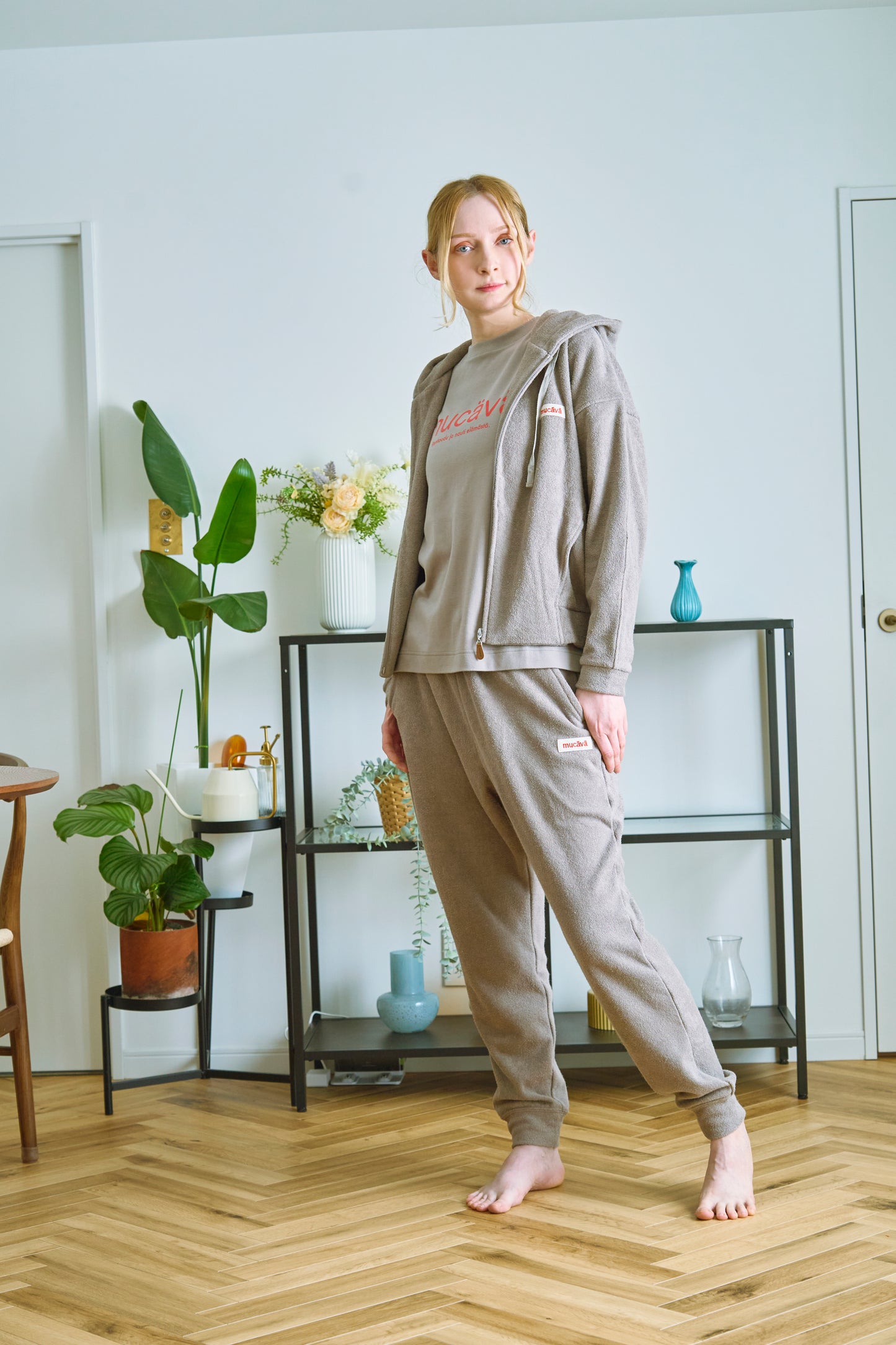 【LADIES】両面パイルLZIPパーカー